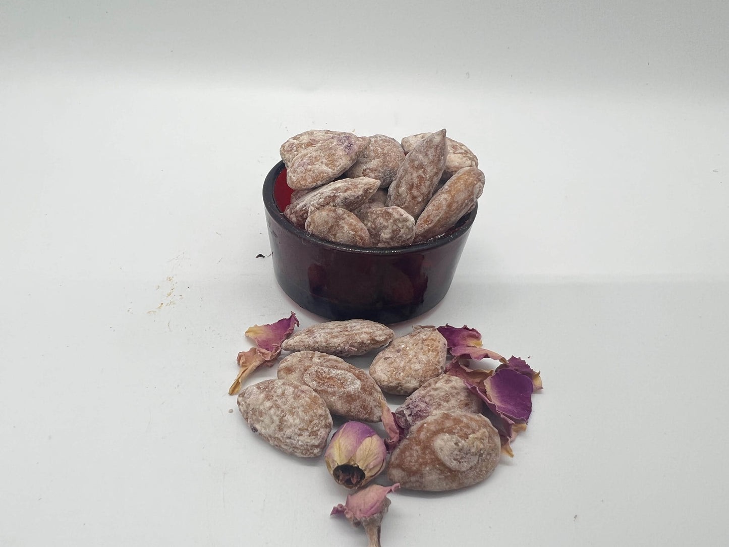Rose petal Almond