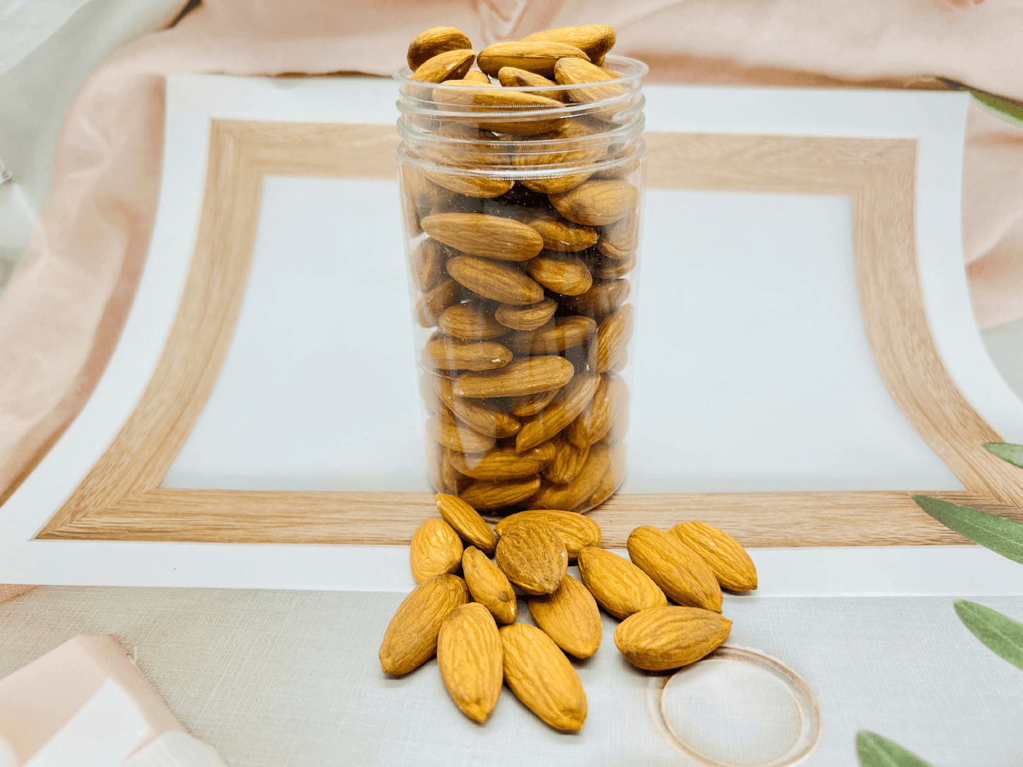 Regular Plain Almond